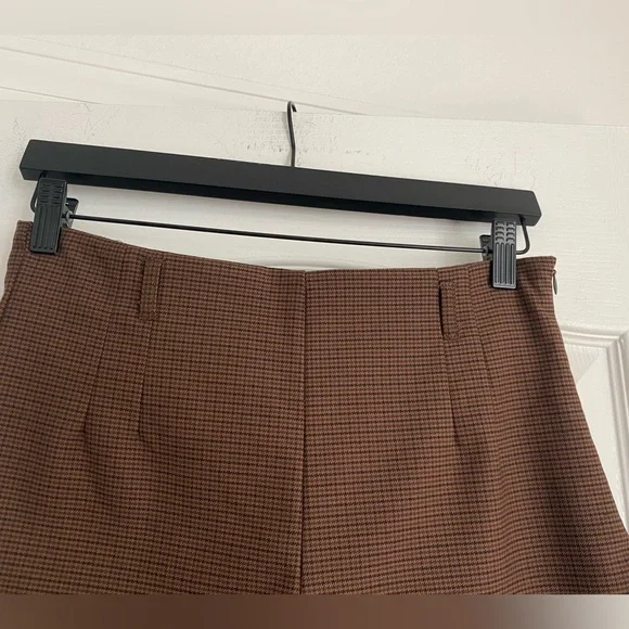 Zara Brown Plaid Shorts Size Medium - Picture 3 of 11